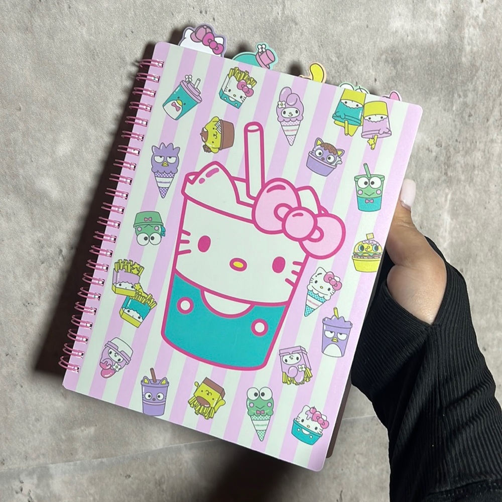 Hello kitty notebook